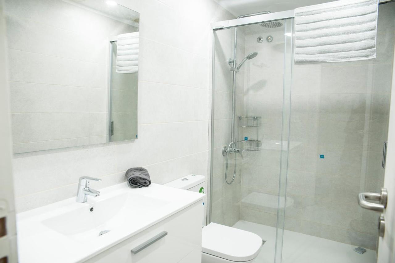 Optimist Deluxe Apartment Плая де лас Америкас Екстериор снимка